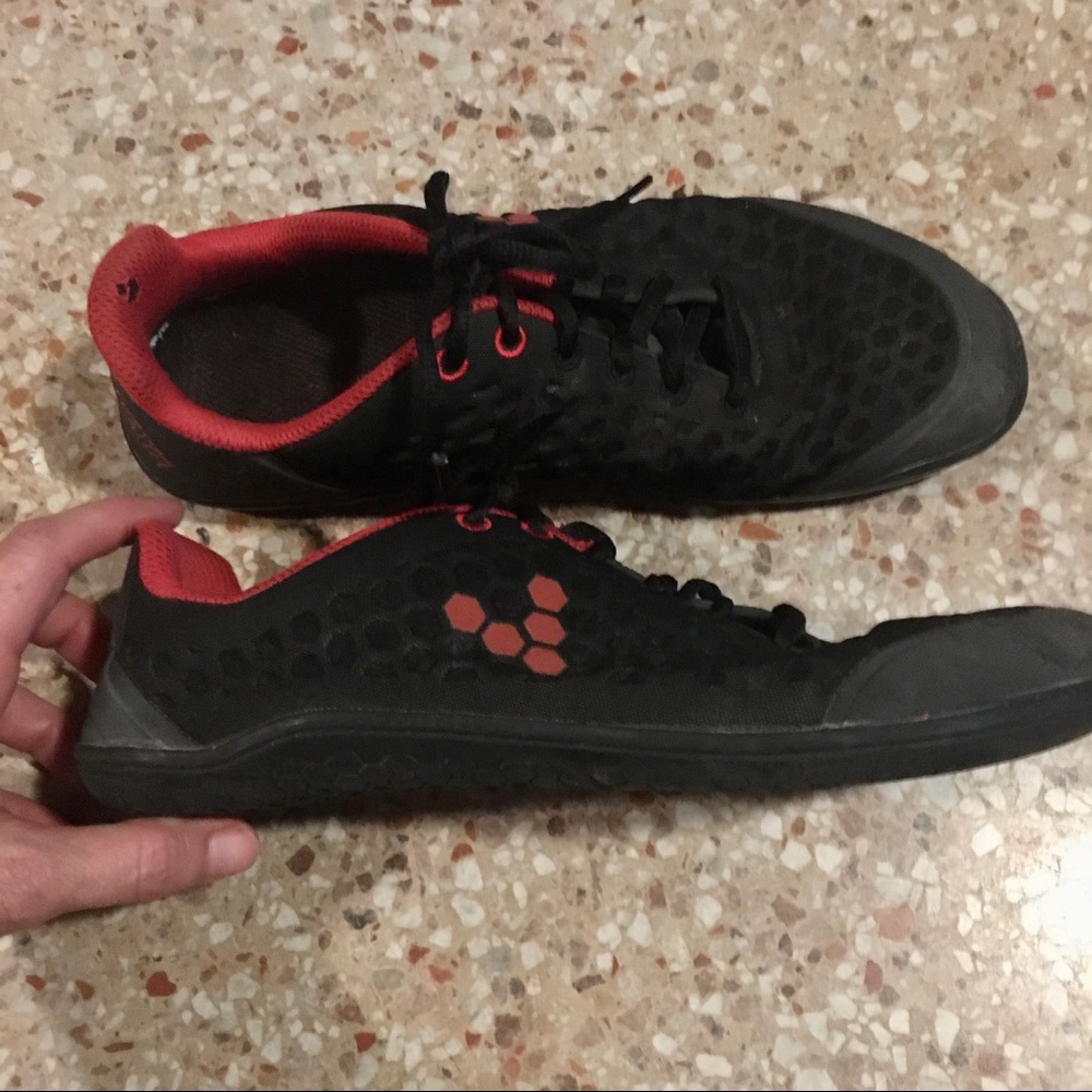 Vivobarefoot Stealth II 39